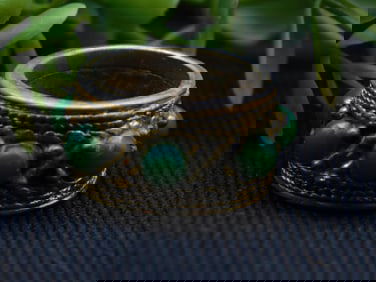 Brass Band Ring With Green Stone Accents, Size 6