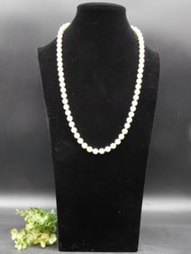 Classic Strand of White Pearl Beads Necklace