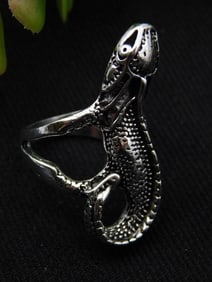 Lizard Design Ring, Size 9