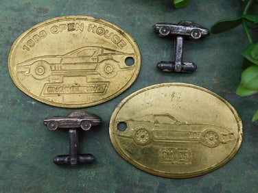 Vintage Key Chains and Cufflinks Antique Automobilia