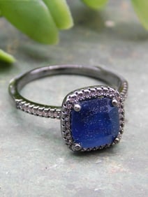 Stone Fashion Ring
