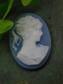Cameo Cabochon