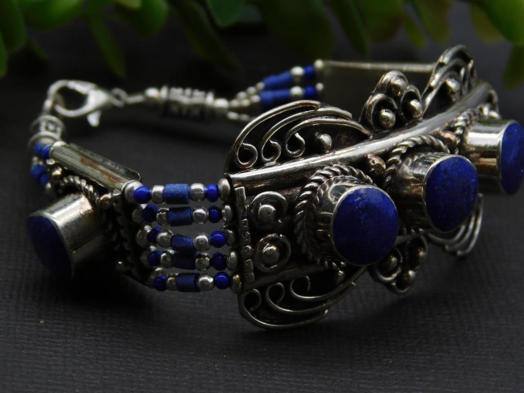 Lapis Lazuli Bracelet Rock Stone Lapidary Specimen: Lapis Lazuli Bracelet Rock Stone Lapidary Specimen