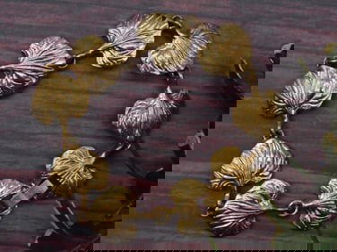 Gold-tone Floral Leaf Link Bracelet
