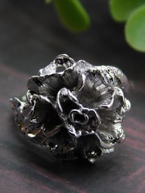 Silver-tone Floral Fashion Ring