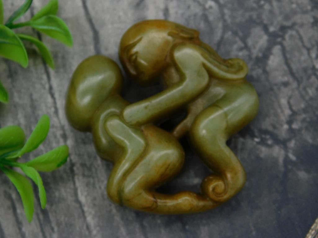 Carved Jade Rock Stone Lapidary Specimen: Carved Jade Rock Stone Lapidary Specimen