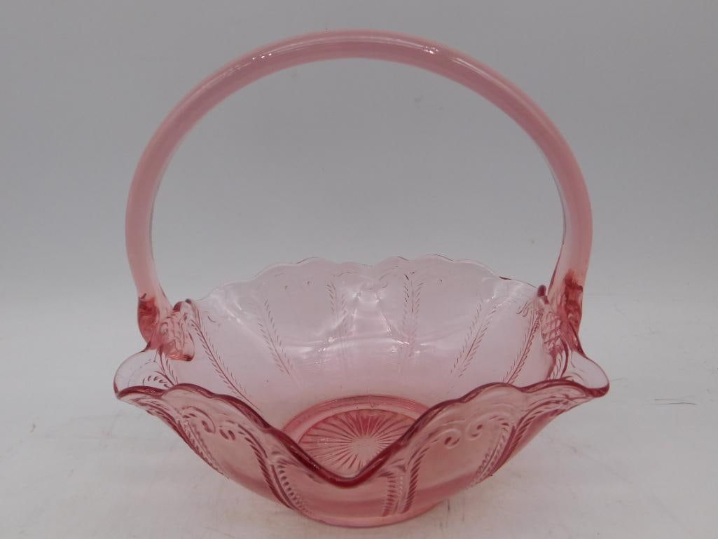 LE Smith Glass Basket Vintage Antique: LE Smith Glass Basket Vintage Antique
