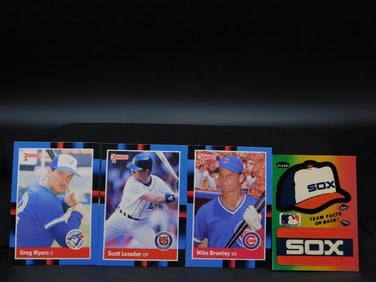 MLB Trading Cards Featuring Various Players