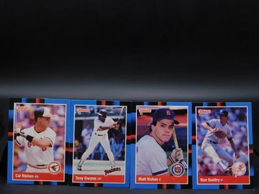 4 Vintage Baseball Trading Cards
