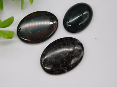 STONE CABOCHONS ROCK STONE LAPIDARY SPECIMEN