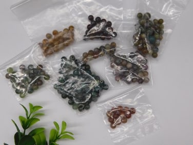 BEADS ROCK STONE LAPIDARY SPECIMEN