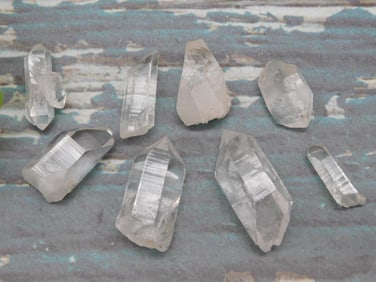 QUARTZ ROCK STONE LAPIDARY SPECIMEN
