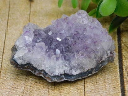 AMETHYST ROCK STONE LAPIDARY SPECIMEN: AMETHYST ROCK STONE LAPIDARY SPECIMEN