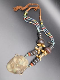 AFRICAN TRADE BEADS WITH METAL MASK PENDANT VINTAGE ANTIQUE