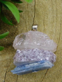 MIXED STONE PENDANT ROCK STONE LAPIDARY SPECIMEN