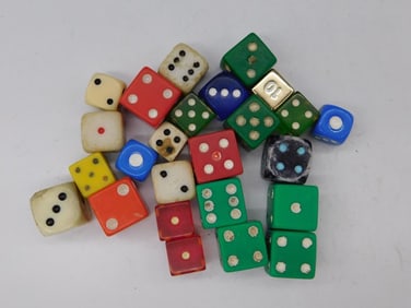 PLAYING DICE VINTAGE ANTIQUE