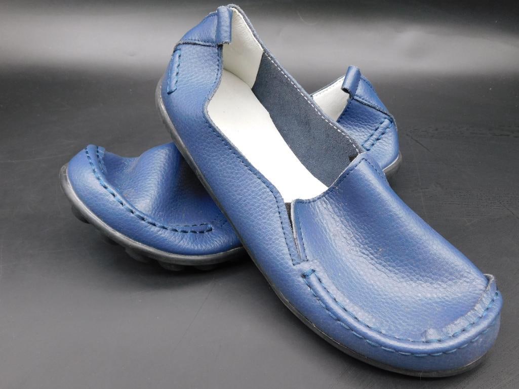Women?s Blue Leather Loafers With Rubber Sole: Women?s Blue Leather Loafers With Rubber Sole