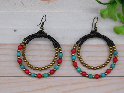 COSTUME JEWELRY EARRINGS: COSTUME JEWELRY EARRINGS