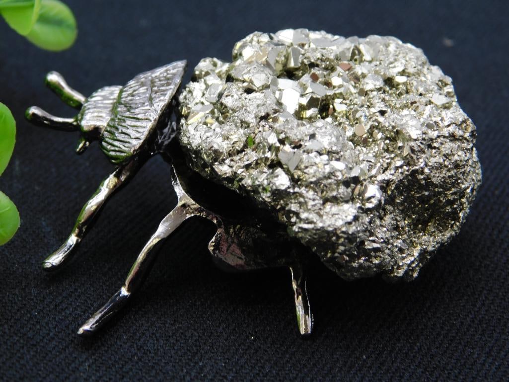 PYRITE BEETLE ROCK STONE LAPIDARY SPECIMEN: PYRITE BEETLE ROCK STONE LAPIDARY SPECIMEN