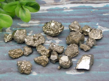 PYRITE ROCK STONE LAPIDARY SPECIMEN