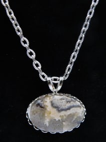 AGATE PENDANT ON CHAIN NECKLACE ROCK STONE LAPIDARY SPECIMEN