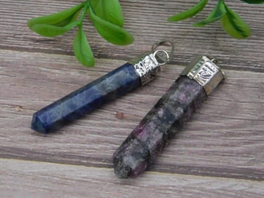 STONE PENDANTS ROCK STONE LAPIDARY SPECIMEN