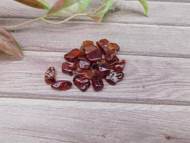 ORANGE GARNET GEMSTONES ROCK STONE LAPIDARY SPECIMEN