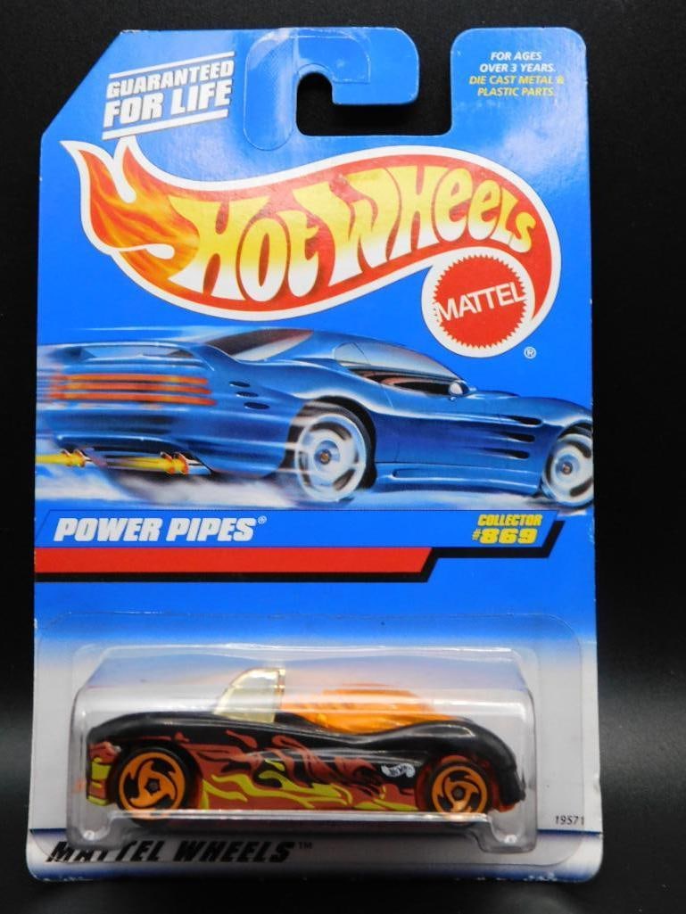 Hot Wheels Power Pipes Halloween Themed Die-Cast Car (1 of 2)