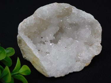 Geode ROCK STONE LAPIDARY SPECIMEN