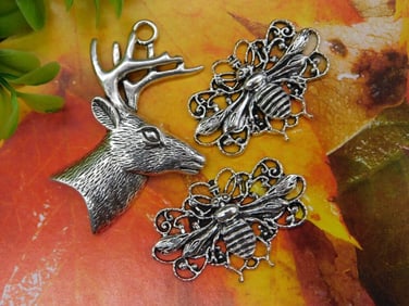 Mixed Pendant Lot