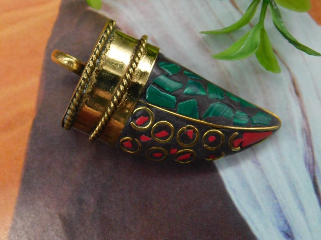 Malachite and Red Coral Colorful Mosaic Horn-Shaped Pendant with Metal Accents: Malachite and Red Coral Colorful Mosaic Horn-Shaped Pendant with Metal Accents