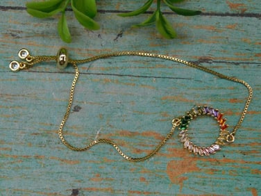 ADJUSTABLE BRACELET