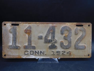 1924 CONNECTICUT LICENSE PLATE VINTAGE ANTIQUE AUTOMOBILIA