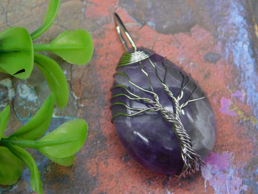 AMETHYST WIRE WRAPPED TREE OF LIFE PENDANT ROCK STONE LAPIDARY SPECIMEN: AMETHYST WIRE WRAPPED TREE OF LIFE PENDANT ROCK STONE LAPIDARY SPECIMEN