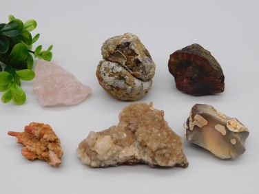 MIXED STONE LOT ROCK STONE LAPIDARY SPECIMEN