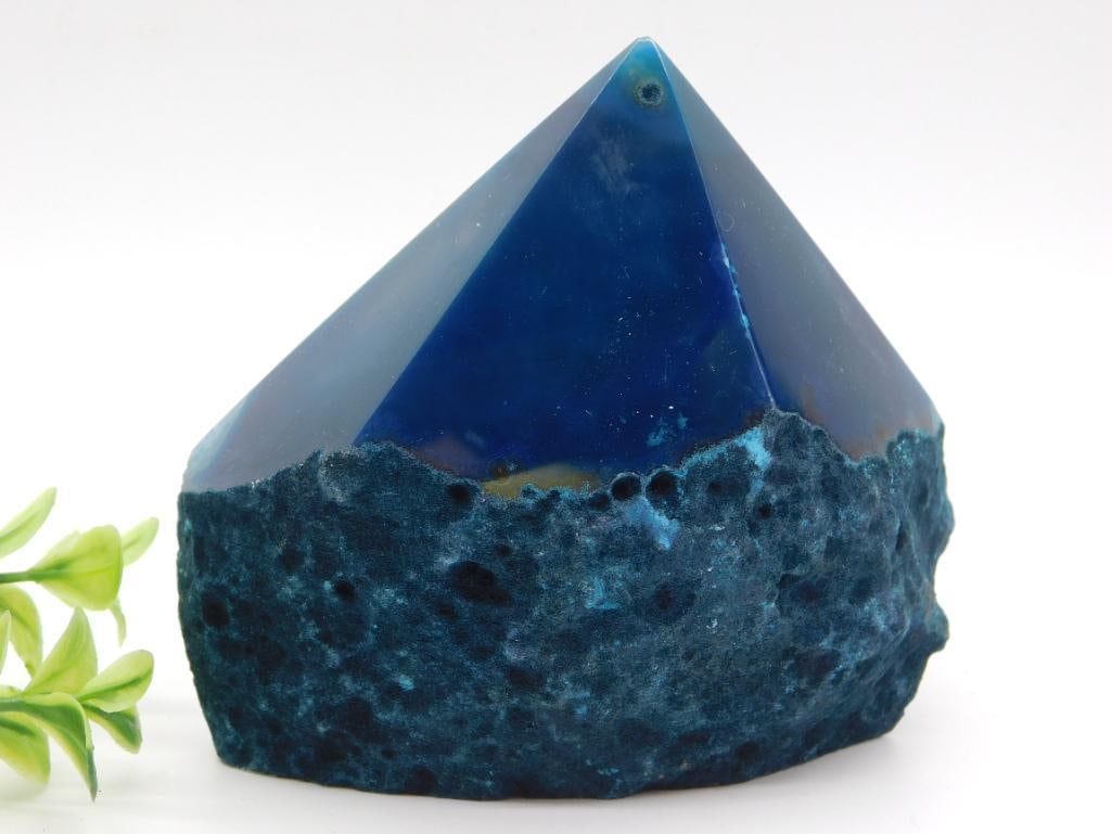 AGATE POINT ROCK STONE LAPIDARY SPECIMEN: AGATE POINT ROCK STONE LAPIDARY SPECIMEN