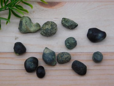 NORTH DAKOTA NEEDLE PEAK AGATE ROCK STONE LAPIDARY SPECIMEN