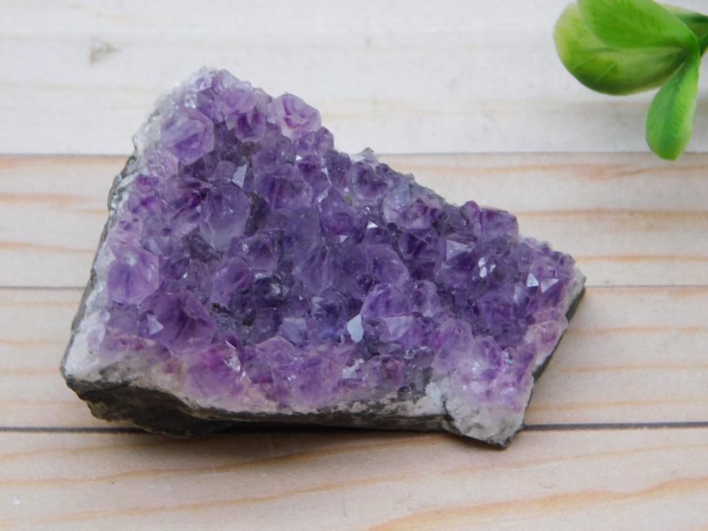 AMETHYST ROCK STONE LAPIDARY SPECIMEN: AMETHYST ROCK STONE LAPIDARY SPECIMEN