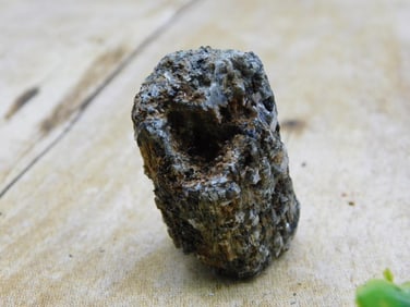 ROCK STONE LAPIDARY SPECIMEN