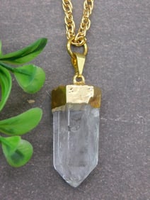 QUARTZ PENDANT ON CHAIN NECKLACE ROCK STONE LAPIDARY SPECIMEN