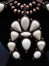 COSTUME JEWELRY SQUASH BLOSSOM NECKLACE