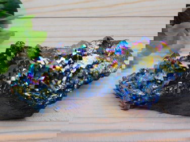 TITANIUM AMETHYST ROCK STONE LAPIDARY SPECIMEN