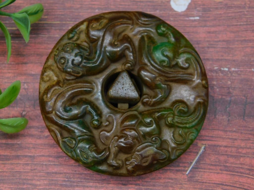 CARVED JADE ROCK STONE LAPIDARY SPECIMEN: CARVED JADE ROCK STONE LAPIDARY SPECIMEN