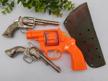Vintage Toy Cap Guns and Holster Set