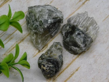 PANASQUIERA MINE PORTUGAL MINERAL ROCK STONE LAPIDARY SPECIMEN