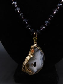 GEODE SLICE PENDANT ON SPARKLE BEAD NECKLACE ROCK STONE LAPIDARY SPECIMEN