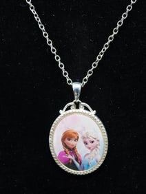 FROZEN NECKLACE