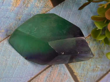 Green and Purple Fluorite Crystal  70 Grams ROCK STONE LAPIDARY SPECIMEN