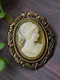 Vintage Gold-Tone Cameo Brooch with Womans Profile
