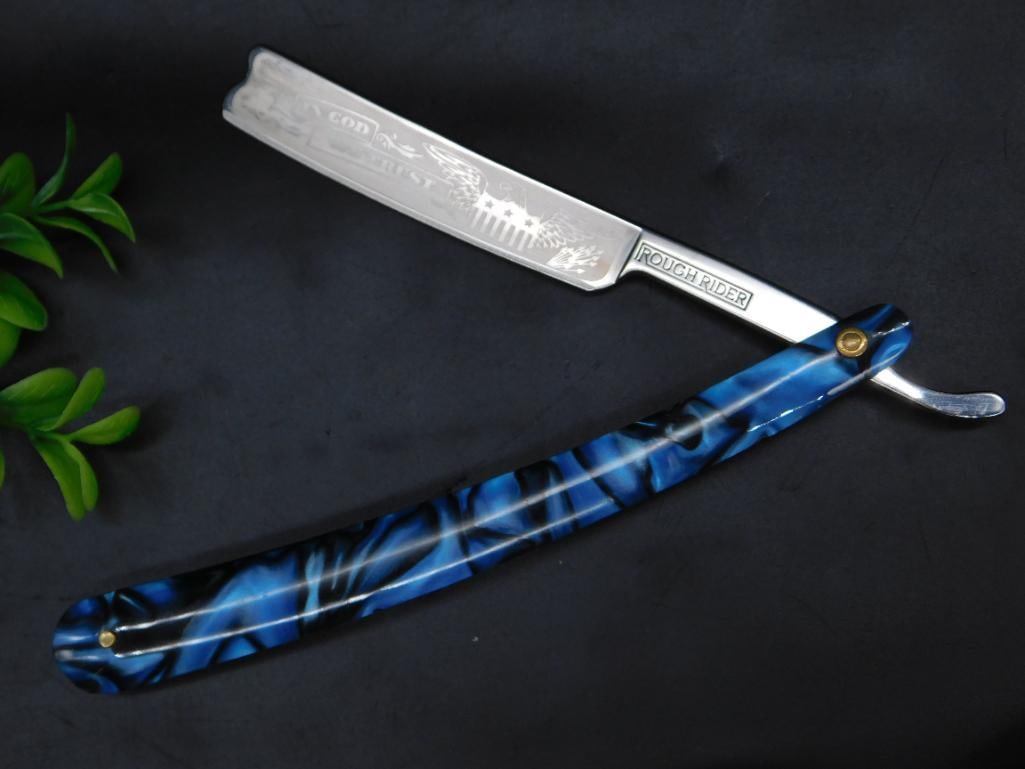 Collectors Edition Straight Razor with Blue Handle: Collectors Edition Straight Razor with Blue Handle